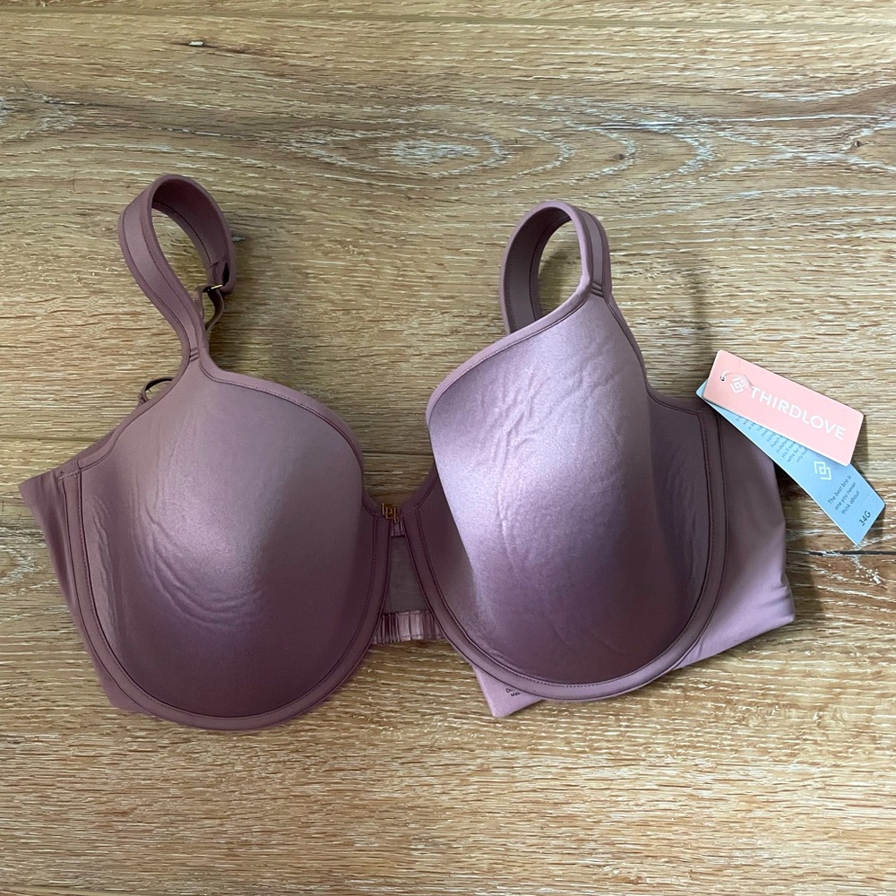 New with tags 34G 24/7 Full Coverage bra from a nonsmoking home.